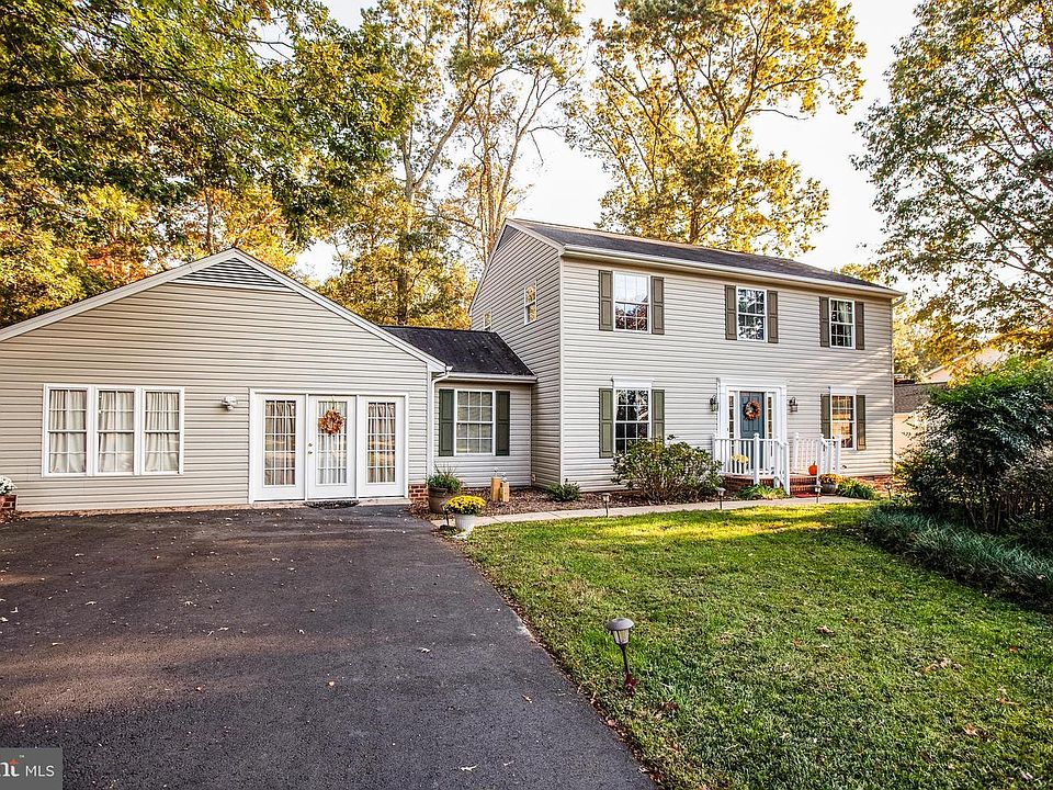 1st image of 63 Cornwallis Dr