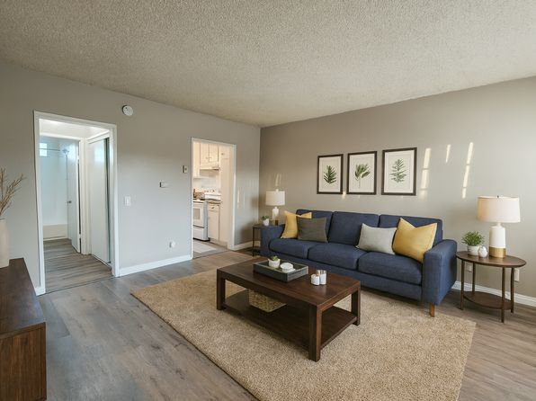 8542 Columbus Ave APT 28