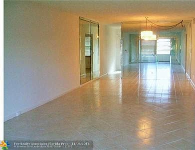 2nd image of 1804 Eleuthera Pt APT C2