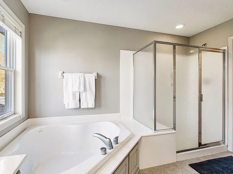1579 Stoneridge Cir — Photo 17