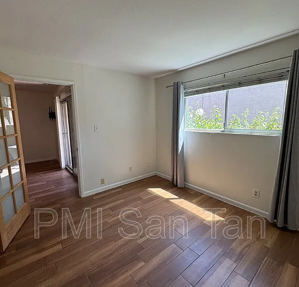 5525 E Thomas Rd #F1 — Photo 8