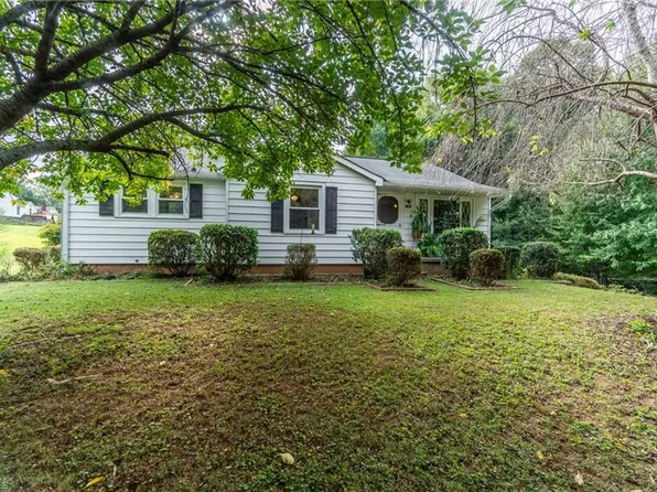 1500 Bancroft St, Winston Salem, NC 27127