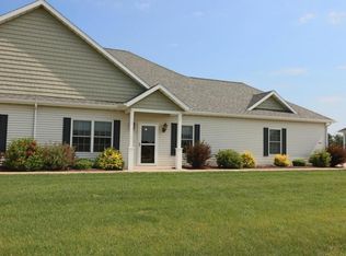 1733 Peachtree Path, Stevensville, MI 49127