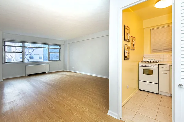 Rented by Noble Realty | media 8