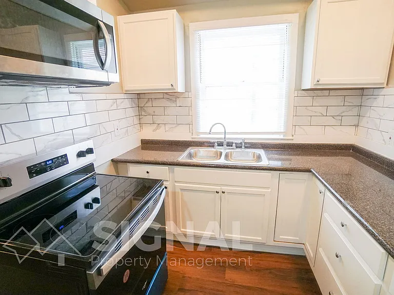223 47th Pl N — Photo 21