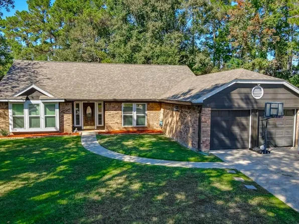 805 Millers Lake Ct, Slidell, LA 70461