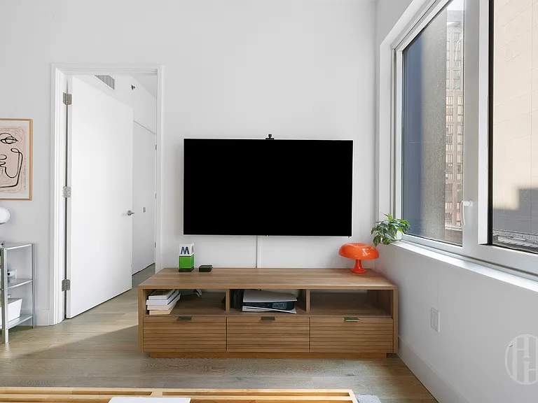 10 Nevins St #6C — Photo 6