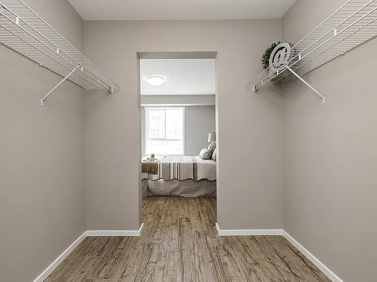 1640 Sycamore Dr — Photo 13