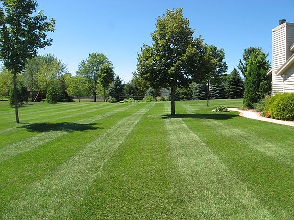 5th image of W327N3917 Wooded Ln
