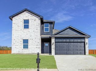 1400 Sunstone St, Claremore, OK 74017