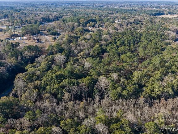 5th image of 347 Martin St