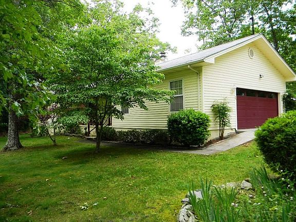 4th image of 101 Canterbury Dr