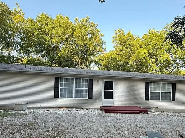 133 Timber Valley Dr, Linn Valley, KS 66040