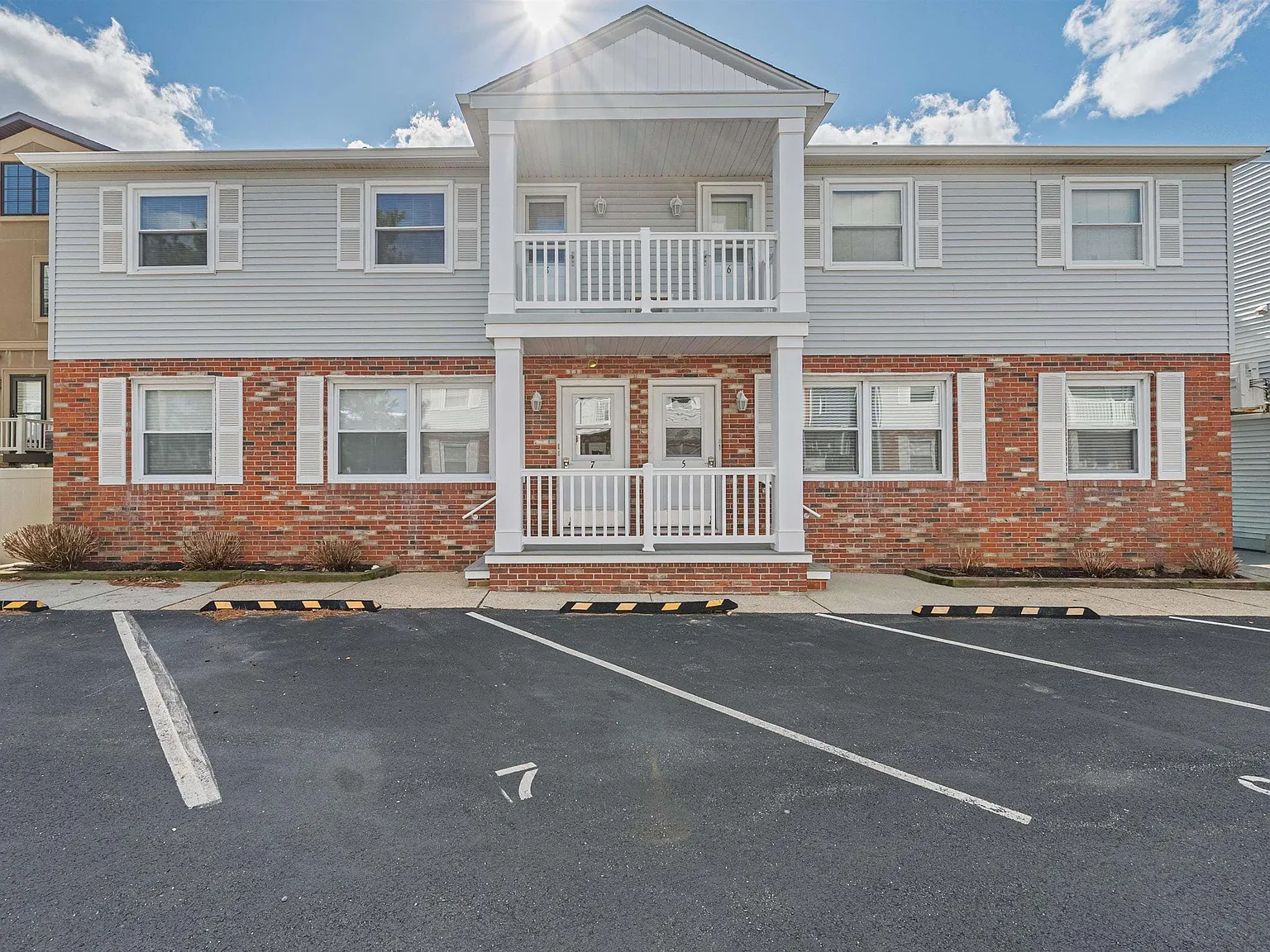 2 bed, 1.5 bath, $15,000 — Photo 1