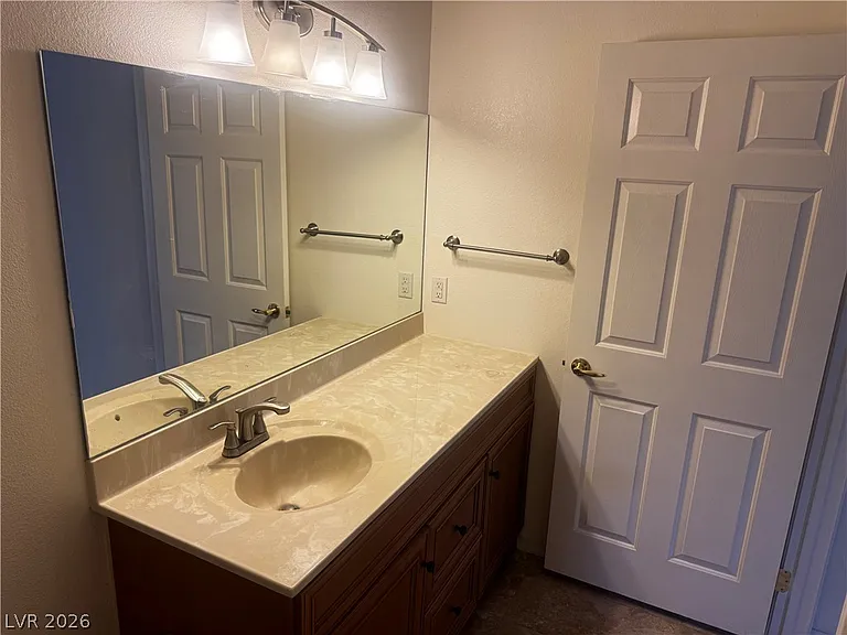 3009 Noblesville Ct — Photo 49