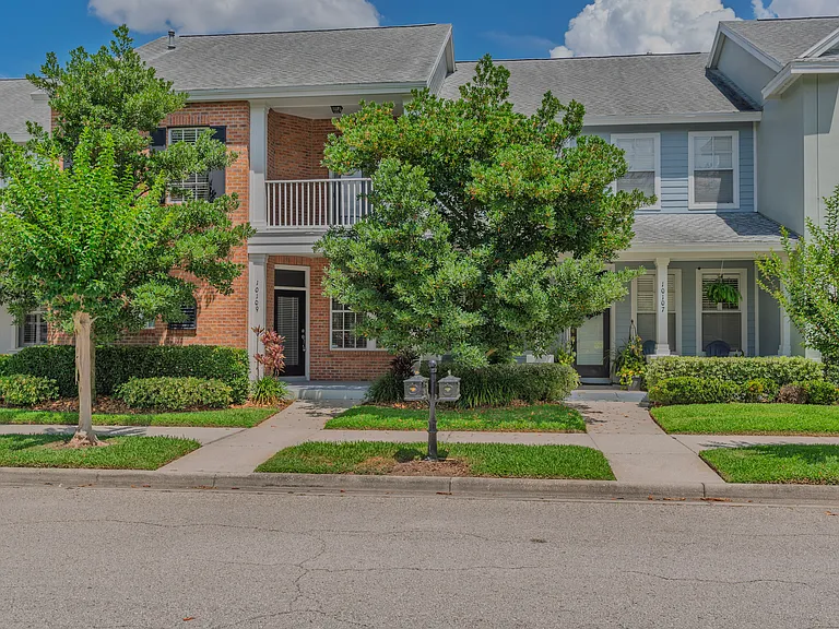 10109 Hayfield Way — Photo 1