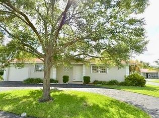 7225 E Tropical Way, Plantation, FL 33317