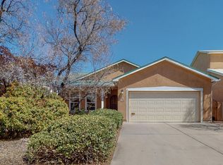 1915 Allegretto Trl NW, Albuquerque, NM 87104