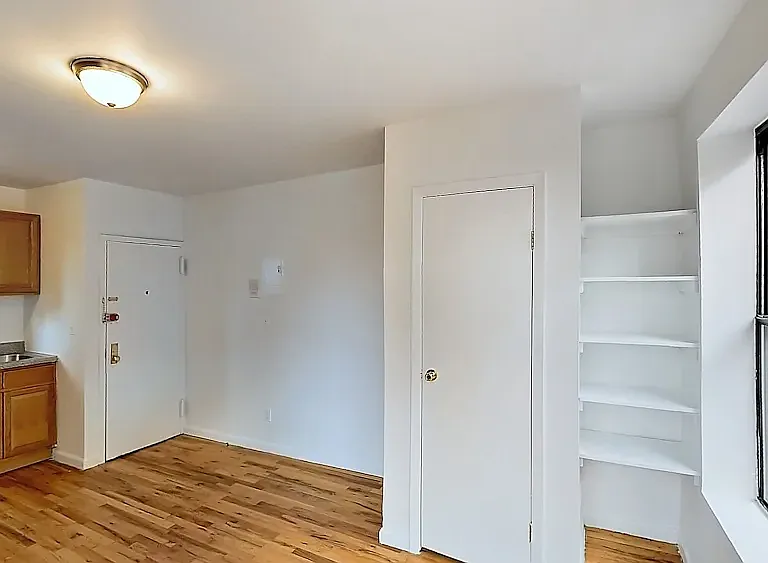 76 E 1st St #4C — Photo 3
