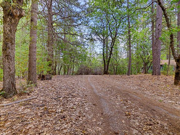4th image of 16020 Brooks Rd