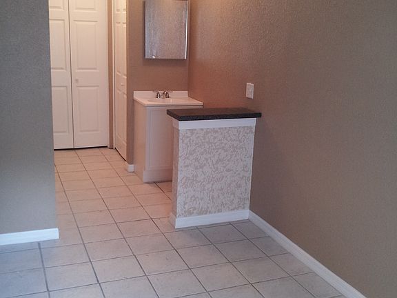 5th image of 3632 Meriden Ave APT C