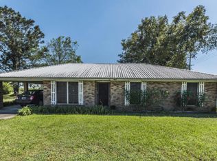 1012 Crystal St, Saint Martinville, LA 70582