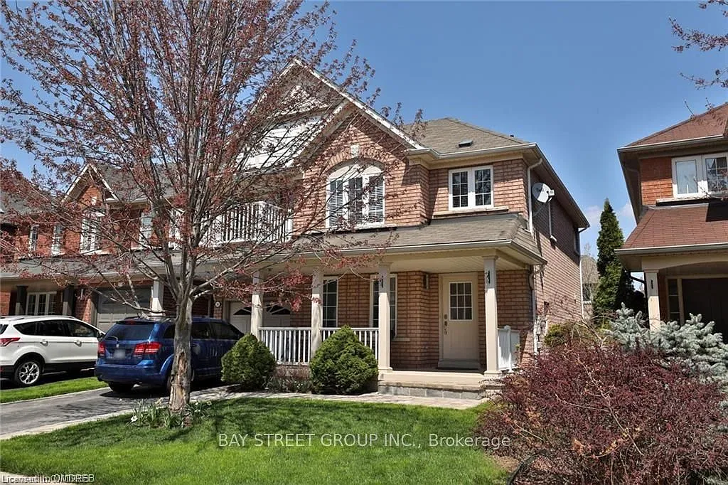 4 bed, $4,100 — Photo 2