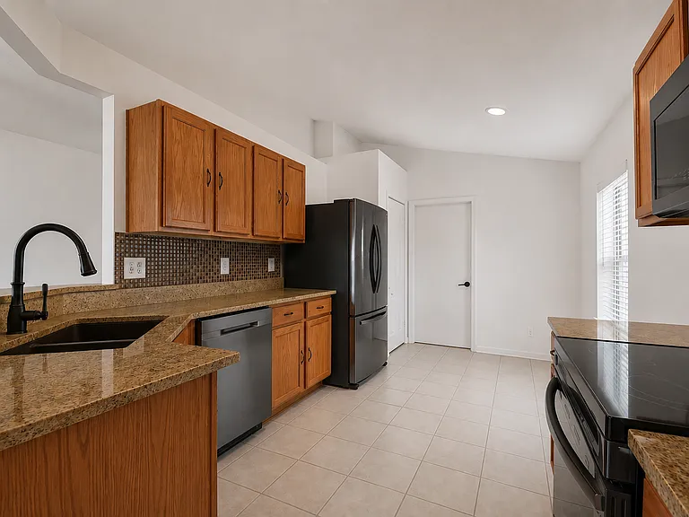 5244 Algerine Pl — Photo 5