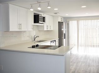 312 SW 1st St #E-4, Pompano Beach, FL 33060
