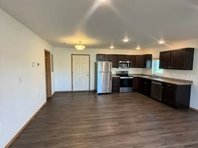 992 Minuteman Loop #B — Photo 6