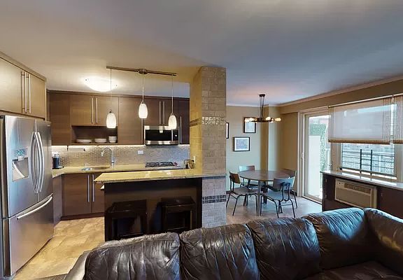 5th image of 2930 W 5th St APT 21J