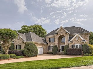 16206 Walcot Ln, Cornelius, NC 28031