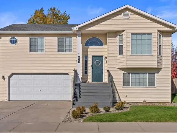 423 E Connie Ray Ave, Medical Lake, WA 99022