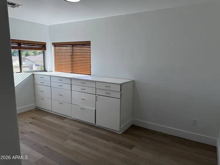 3582 E Santa Fe Ln — Photo 32