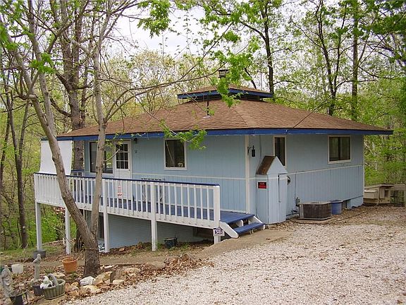 4th image of 52 Sussex Dr