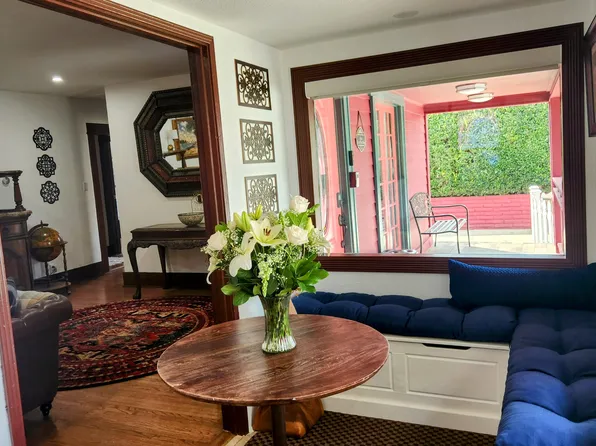 616 W Chapman Ave, Orange, CA 92868