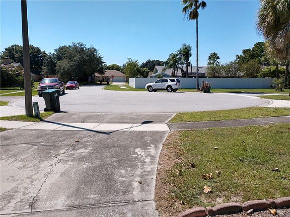 5th image of 3821 Earlston Ct