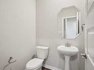 1836 S Main St, Kyle, TX 78640