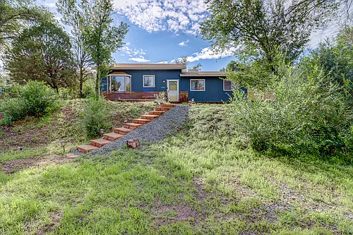 2807 Willow Creek Rd Photo 1