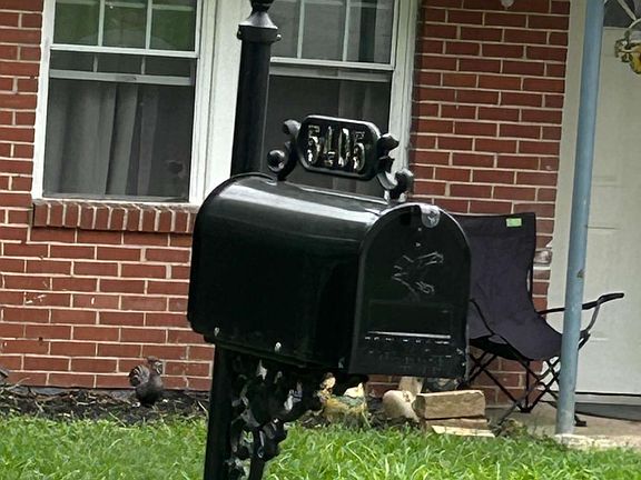 5th image of 5405 Lee Cir