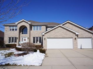 10504 Pentagon Dr, Orland Park, IL 60467