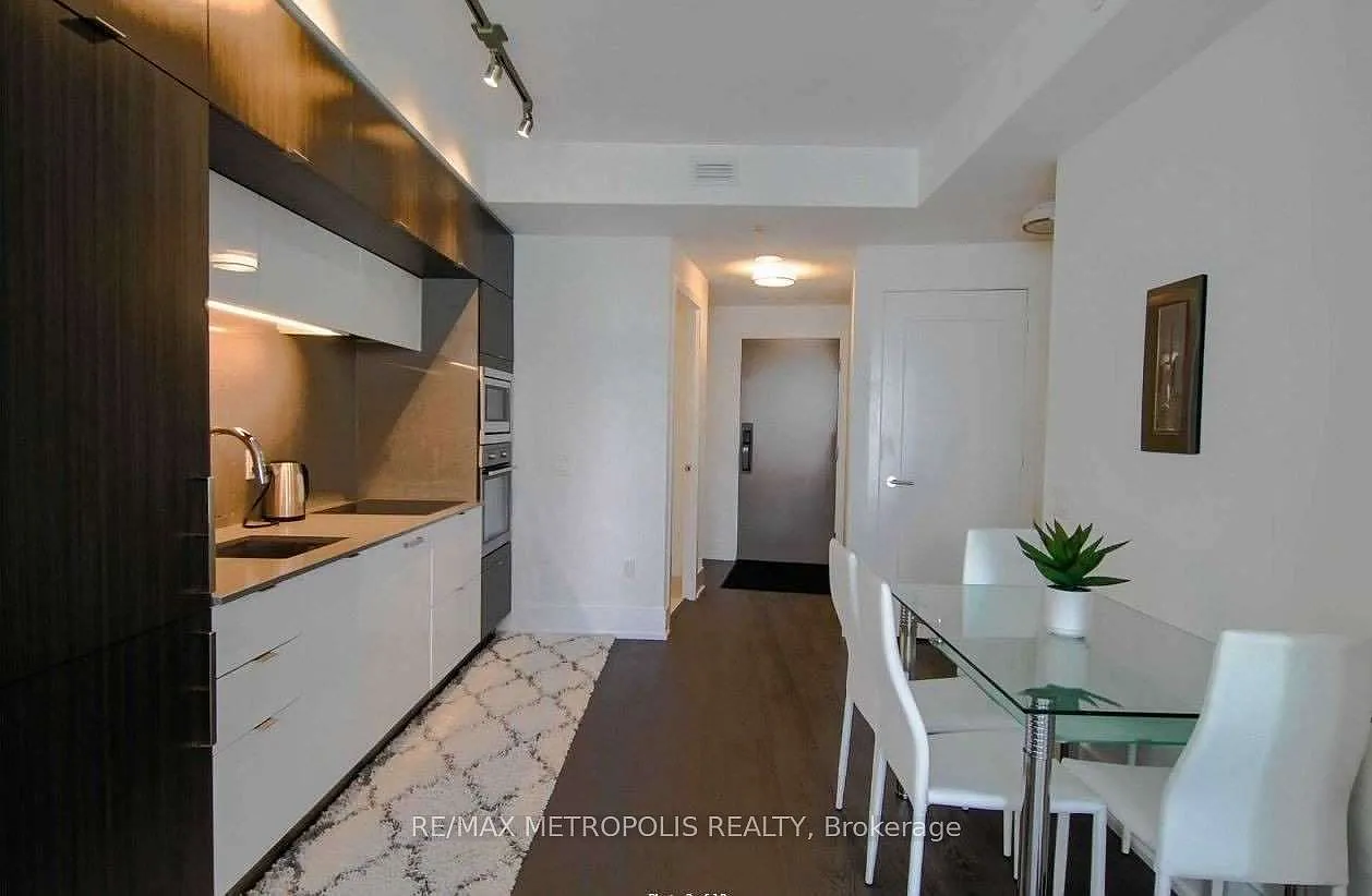 1 bed, $2,700 — Photo 4