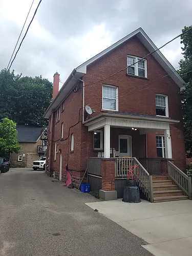 79 Rosemount Ave #B Photo 1