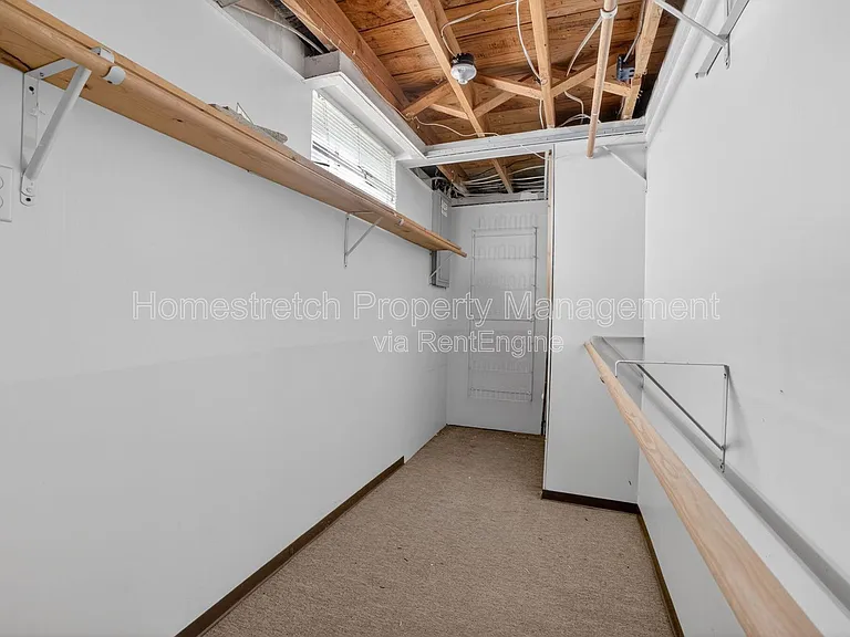 10527 Prestwick Dr — Photo 20