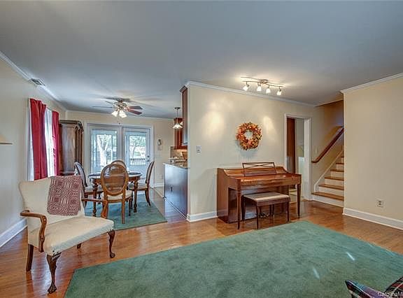 5th image of 1316 Princeton Ave