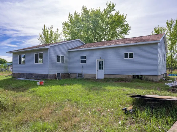 N13413 12th Ave, Necedah, WI 54646