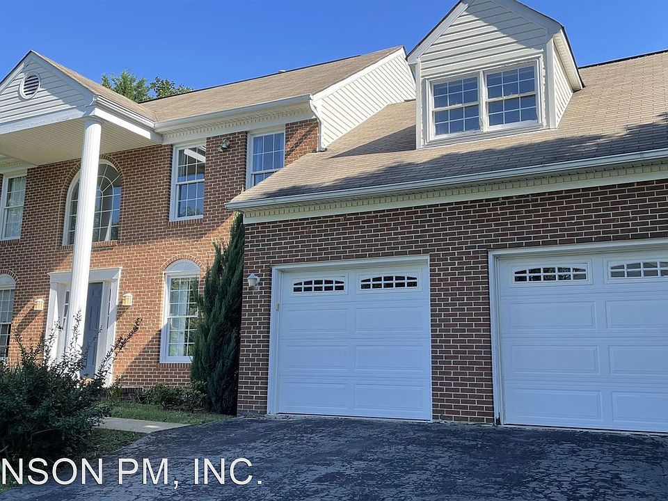 1st image of 6109 New Pembrook Ln
