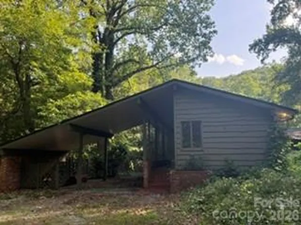 103 Brookwood Dr, Tryon, NC 28782