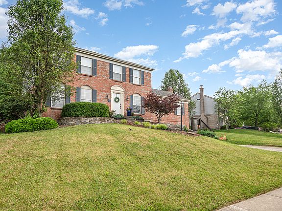 3rd image of 138 Lake Park Dr