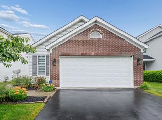 5808 Redsand Rd, Hilliard, OH 43026
